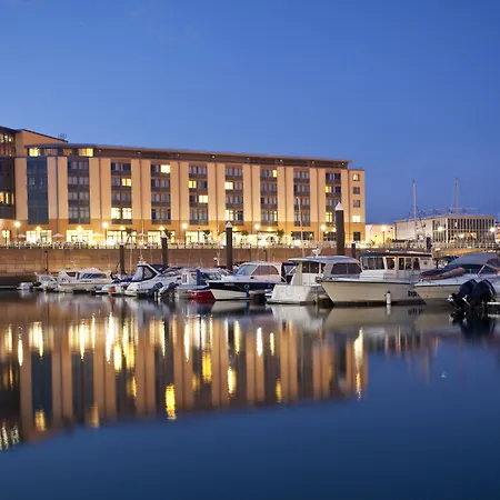Radisson Blu Waterfront Hotel, Jersey-3