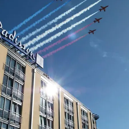 Radisson Blu Waterfront Hotel, Jersey-2