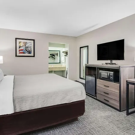 Quality Inn White House-3