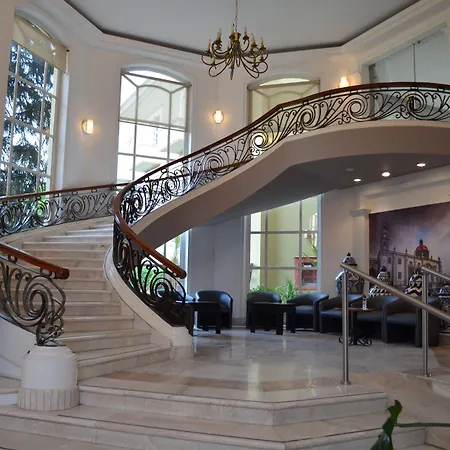 Plaza Camelinas Hotel-2