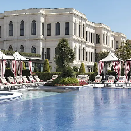 Four Seasons Hotel Istanbul At The Bosphorus-3