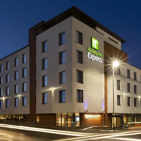 Holiday Inn Express Cheltenham Town Centre By Ihg-2