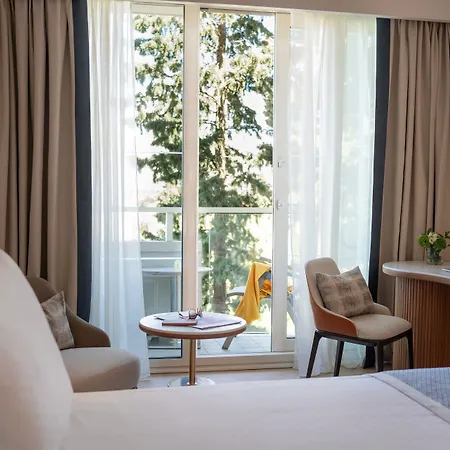 Hotel Croatia-2