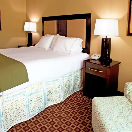 Holiday Inn Express Hotel & Suites Chaffee - Jacksonville West By Ihg-2