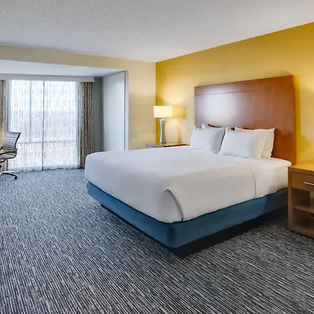 Hyatt House Hartford North/Windsor-3