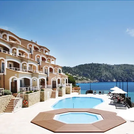 Bahia Suites Camp De Mar-2