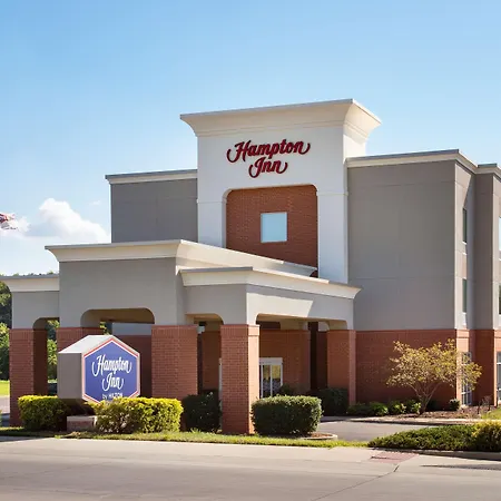 Hampton Inn St. Louis-Columbia-2