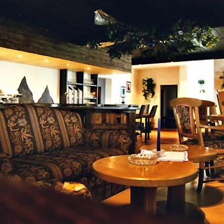 Hotel Edelweiss-2