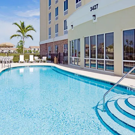 Holiday Inn Express Hotel & Suites Fort Myers East - The Forum By Ihg-3