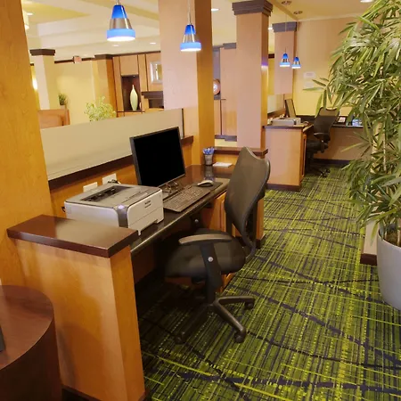 Fairfield Inn & Suites Milledgeville-2