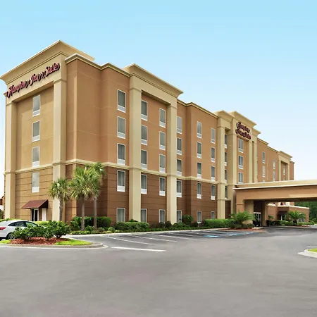 Hampton Inn & Suites Brunswick-3
