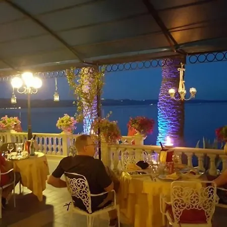 Hotel Royal-2