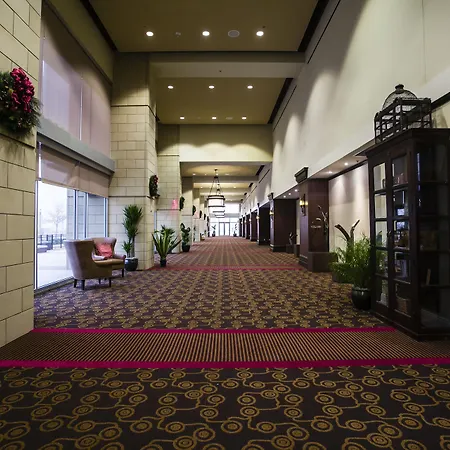 Overton Hotel And Conference Center-3
