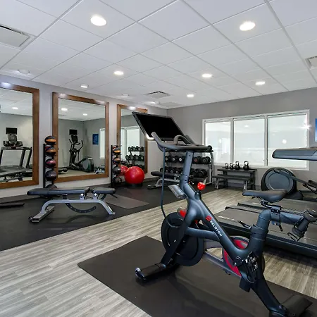 Hampton Inn & Suites Yonkers-2