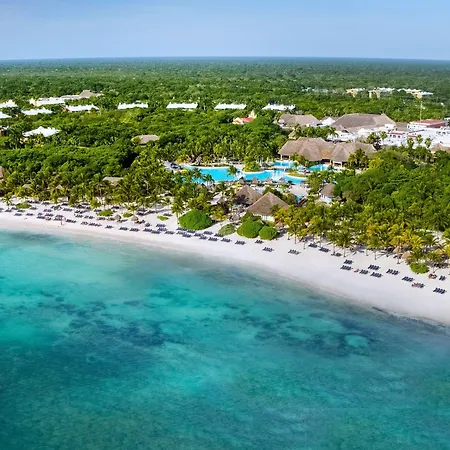Grand Palladium Colonial Resort & Spa-3