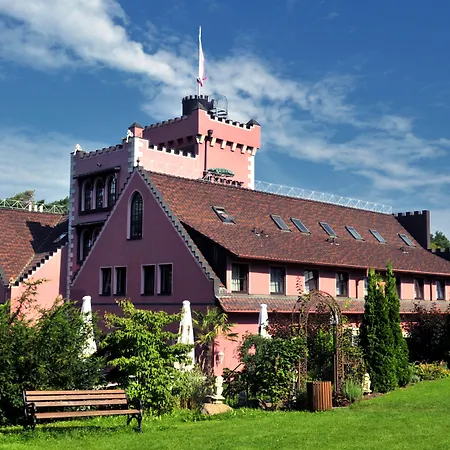 The Lakeside - Burghotel Zu Strausberg-3