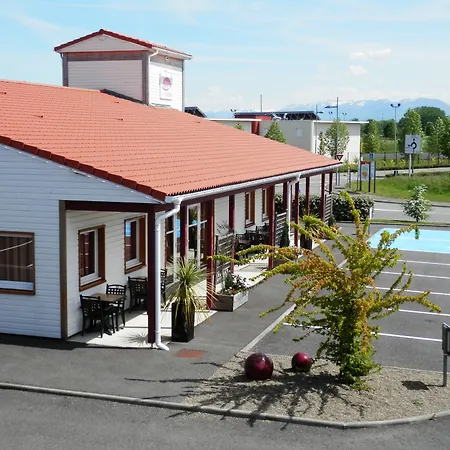 Ever Route 64 Brit Hotel Tarbes Ibos-2