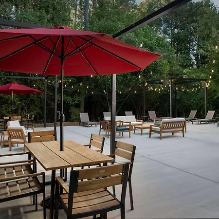 Doubletree By Hilton Chattanooga Hamilton Place-3