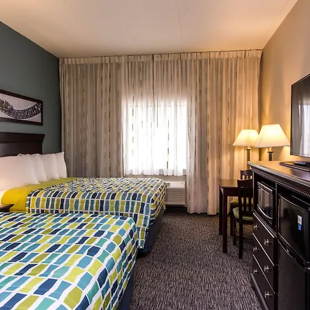 Cedar Point'S Express Hotel-3