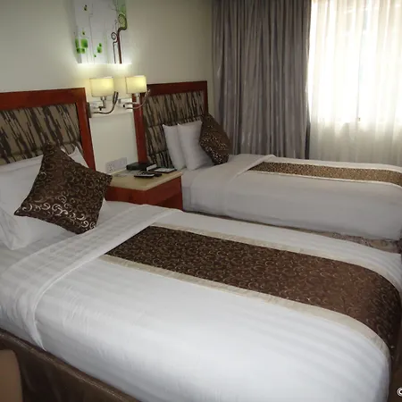 Diamond Suites & Residences-2