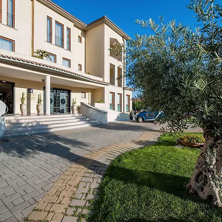Best Western Premier Villa Fabiano Palace Hotel-2