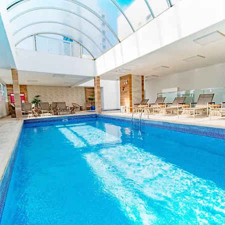 Hotel Plaza Camboriu-2