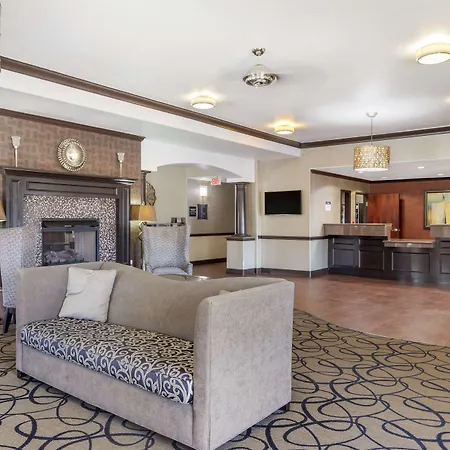 Best Western Plus Classic Inn And Suites-2