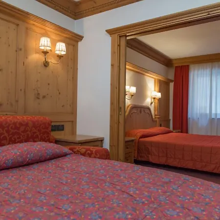 Hotel Alla Posta-3