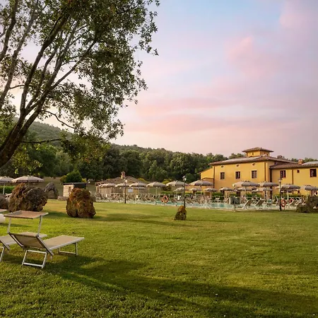 Hotel & Restaurant Casolare Le Terre Rosse-2