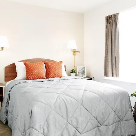 Intown Suites Extended Stay Prattville Al-2