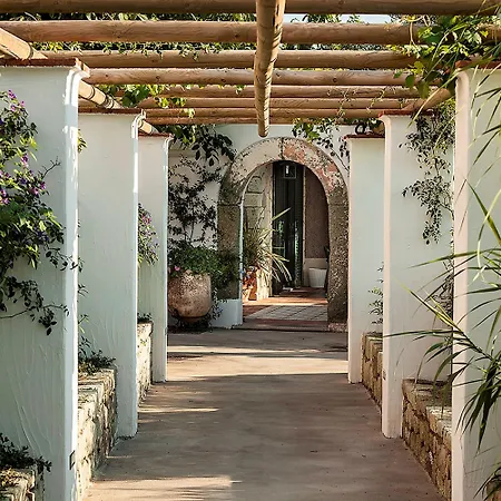 Tenuta Del Poggio Antico-3