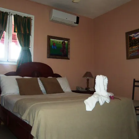 Hotel Discovery-2