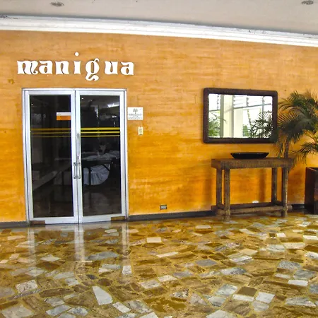Hotel Del Llano-3
