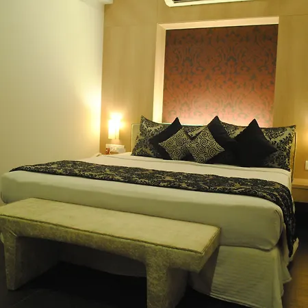 Gcc Hotel And Club-3