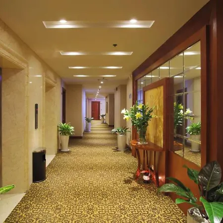 Eden Star Saigon Hotel-3