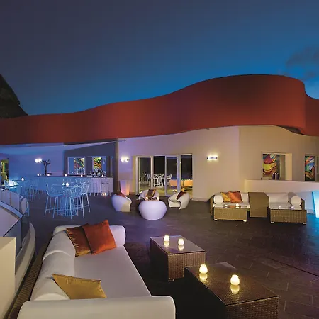 Breathless Punta Cana Resort & Spa (Adults Only)-2