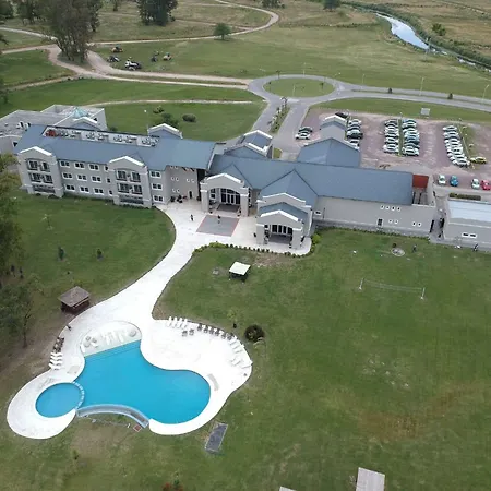 Howard Johnson Resort & Convention Center Ezeiza-3