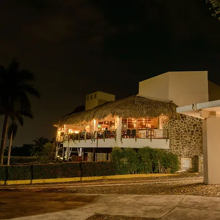 Hotel Loma Real-2