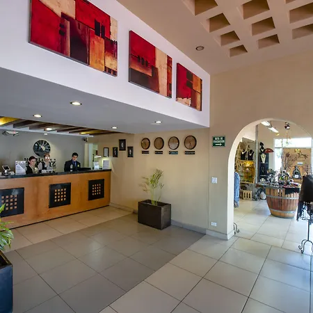 Baja Inn Hoteles Ensenada-3
