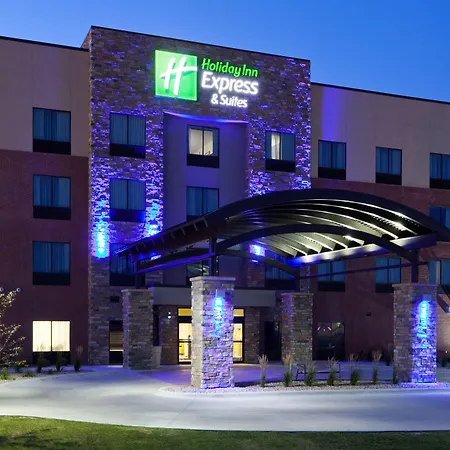 Holiday Inn Express & Suites Fort Dodge By Ihg-3