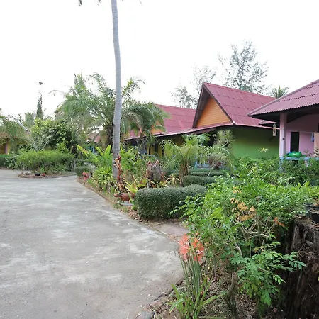 Lanta Villa Resort-2
