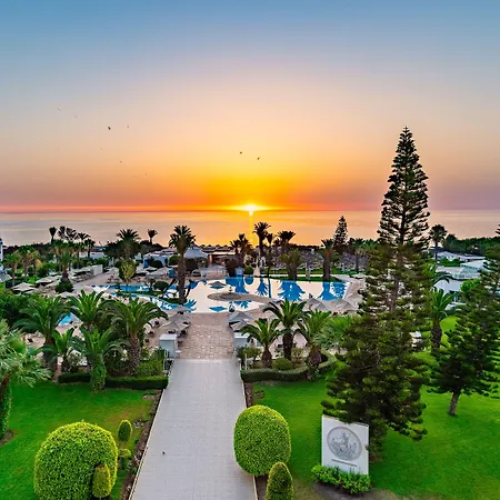 Sentido Bellevue Park-3