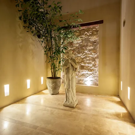Bastión Luxury Hotel-3