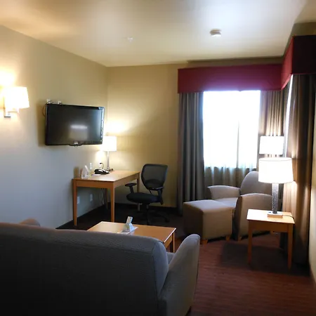 Best Western Golden Prairie Inn And Suites-3