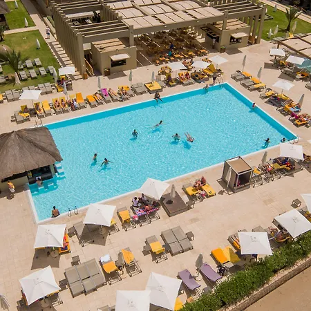 Oasis Salinas Sea-3