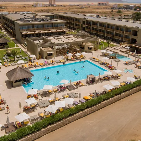 Oasis Salinas Sea-3