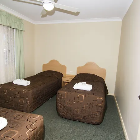 Green Gables Motel-2