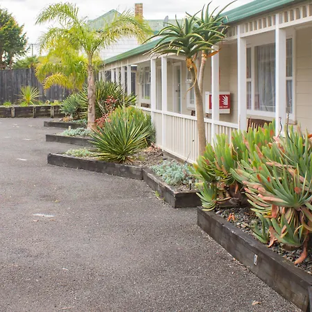 Palm Motel Waihi-3