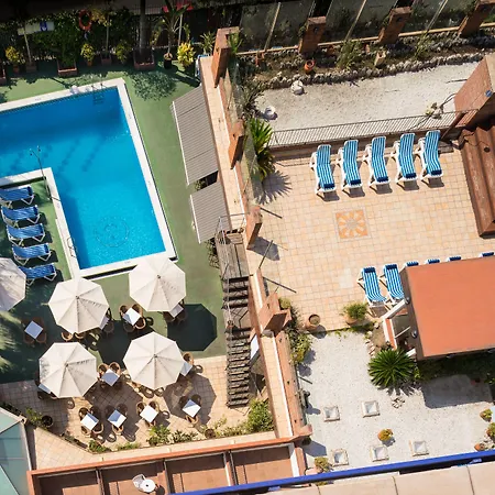 Htopfun Palm Beach & Spa-3