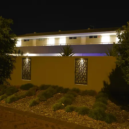Bentley Motel-3